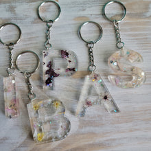 Load image into Gallery viewer, Wildflower Initial keychain