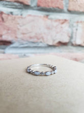 Load image into Gallery viewer, Classic Mother's Ring - Sterling Silver