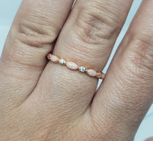 Load image into Gallery viewer, Classic Mother's Ring - Rose Gold