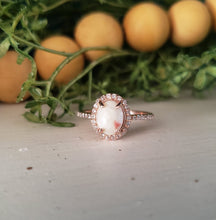 Load image into Gallery viewer, Ellie