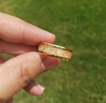 Load image into Gallery viewer, Gold Inlay band