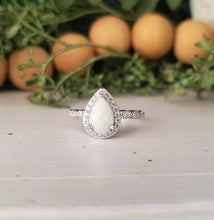 Load image into Gallery viewer, Athena