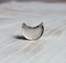 Load image into Gallery viewer, *NEW* LQ* Moon bead