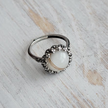 Load image into Gallery viewer, Forget-Me-Not ring