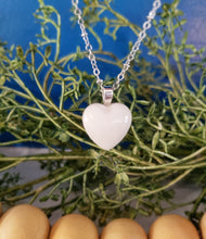 Load image into Gallery viewer, Small Heart Pendant