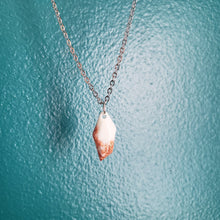 Load image into Gallery viewer, Geode pendant