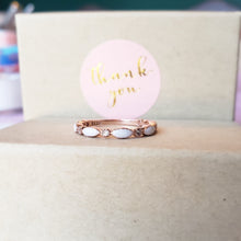 Load image into Gallery viewer, Classic Mother's Ring - Rose Gold
