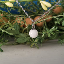 Load image into Gallery viewer, DNA Pearl Necklace