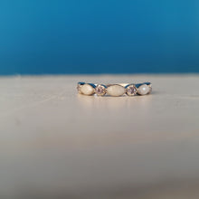 Load image into Gallery viewer, Birthstone Mother's ring - Silver