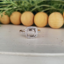 Load image into Gallery viewer, Leia