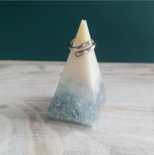 Load image into Gallery viewer, Ring Cone