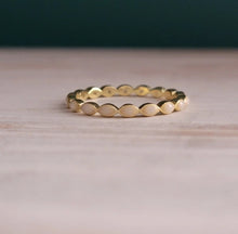 Load image into Gallery viewer, Eternity - ss - yg plated - size 6.5