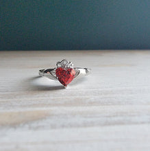 Load image into Gallery viewer, Claddagh