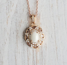 Load image into Gallery viewer, Sina Pendant