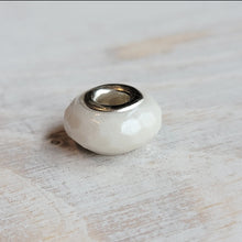 Load image into Gallery viewer, Faceted DNA European Bead