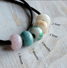 Load image into Gallery viewer, Milestone Keepsake Bead