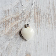 Load image into Gallery viewer, Small Heart Pendant