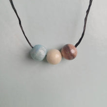 Load image into Gallery viewer, Strung Pearl Necklace