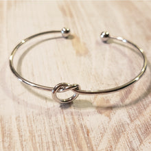 Load image into Gallery viewer, Initial Charm Knot braclete
