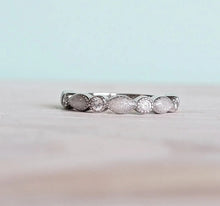 Load image into Gallery viewer, Classic Mother&#39;s Ring - Sterling Silver
