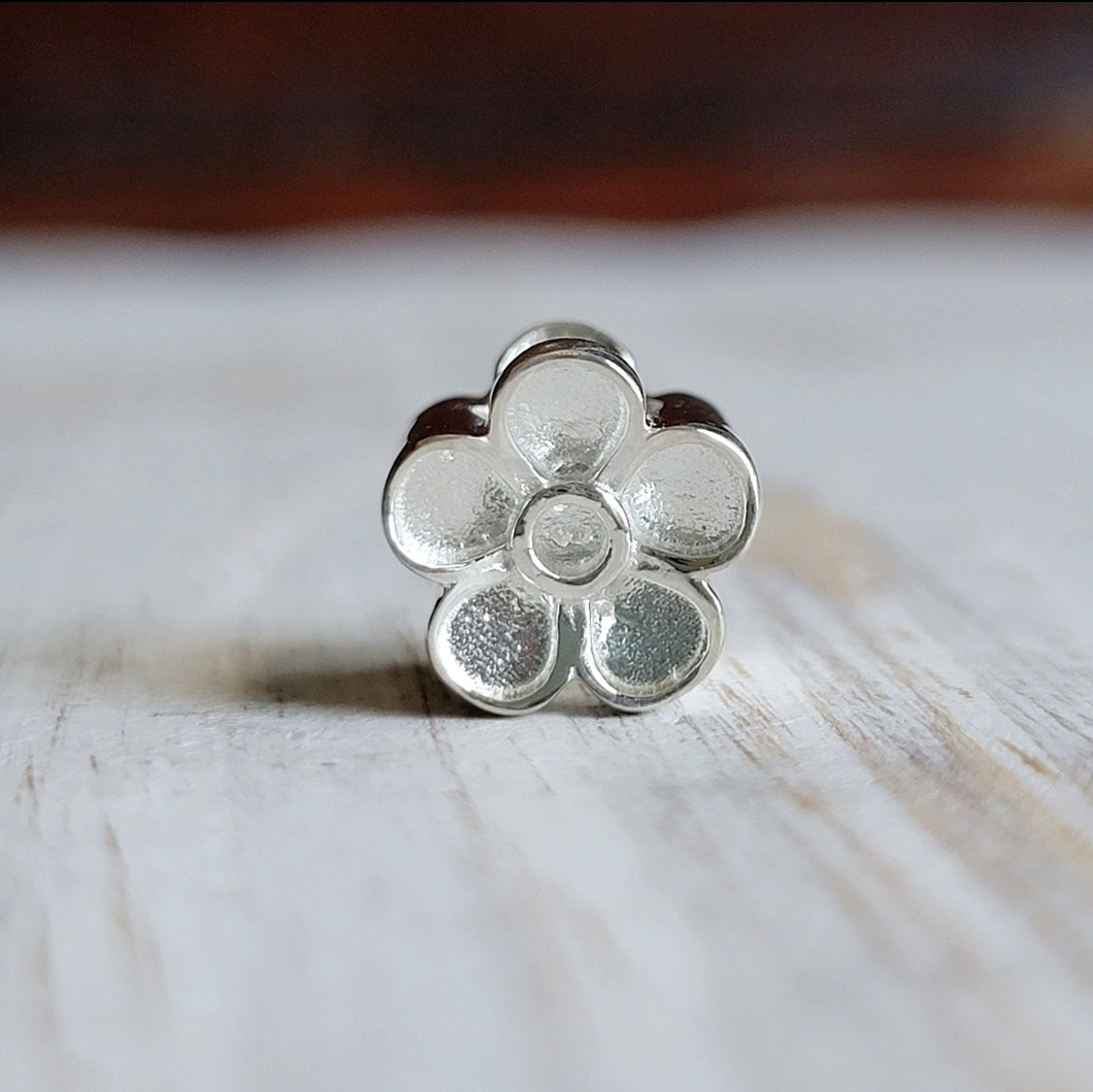 *NEW* *LQ* Forget-me-not bead